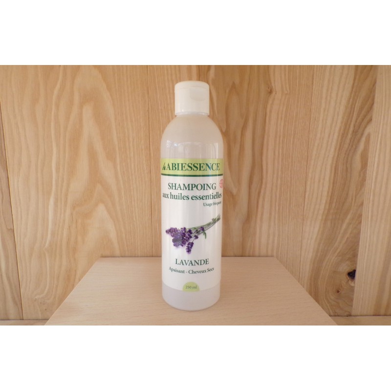 Shampoing à l'Huile Essentielle de Lavande Shampoing à l'Huile Essentielle de Lavande